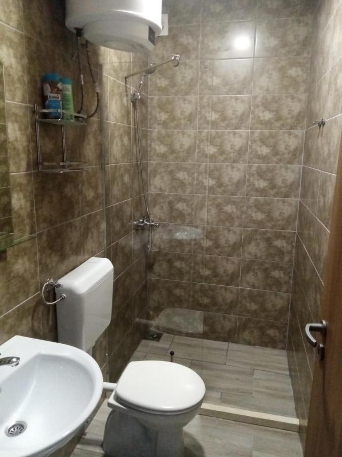 Vinarija "Delmo" Apartments Требинье Экстерьер фото